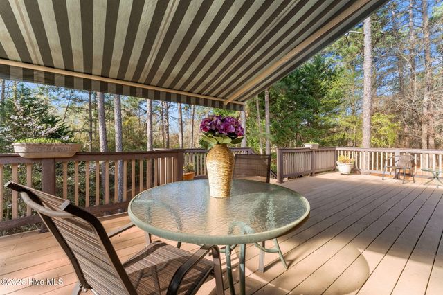 660 Redwood Drive, Southern Pines, NC 28387