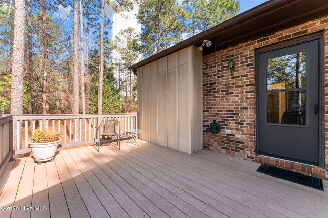 660 Redwood Drive, Southern Pines, NC 28387