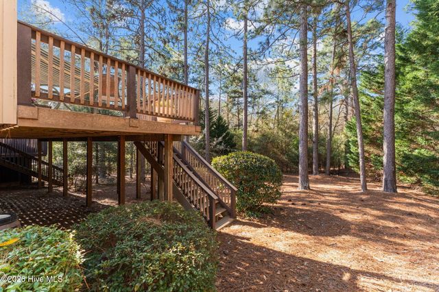 660 Redwood Drive, Southern Pines, NC 28387