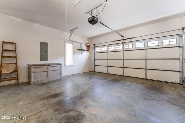 660 Redwood Drive, Southern Pines, NC 28387