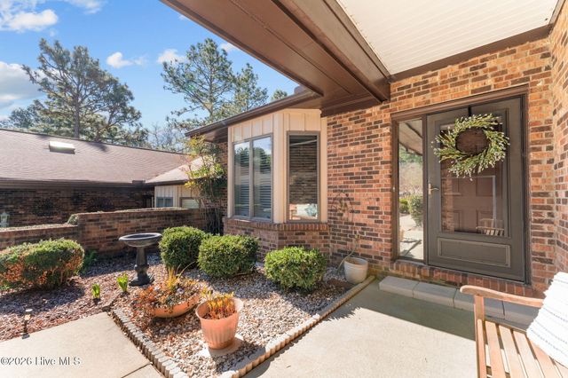 660 Redwood Drive, Southern Pines, NC 28387