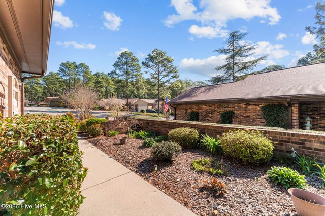 660 Redwood Drive, Southern Pines, NC 28387