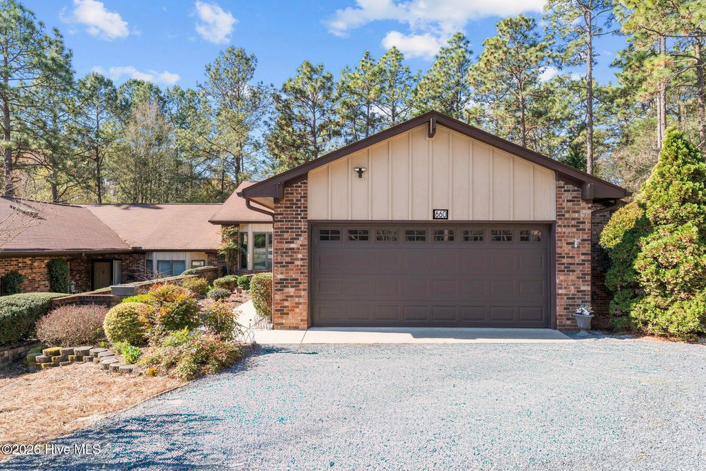 660 Redwood Drive, Southern Pines, NC 28387