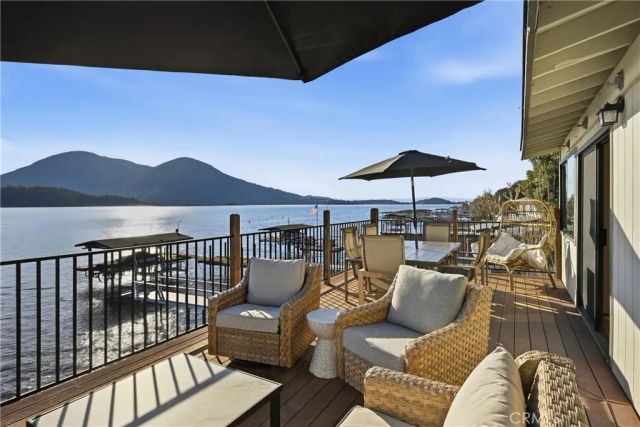 10727 E Highway 20, Clearlake Oaks, CA 95423