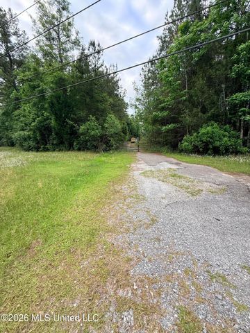 Kenneth Cole Road, Vancleave, MS 39565