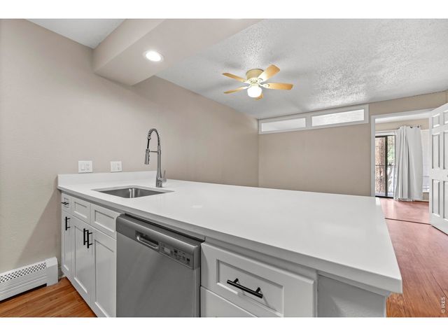 1200 College Ave 118, Boulder, CO 80302