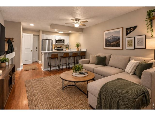 1200 College Ave 118, Boulder, CO 80302