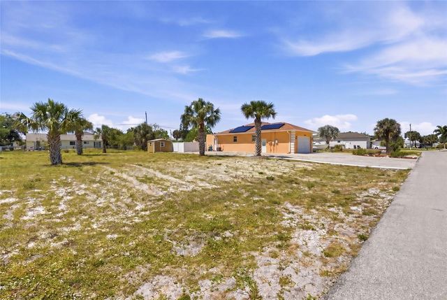 18319 ARAPAHOE CIRCLE, Port Charlotte, FL 33948
