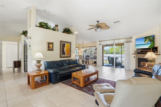 18319 ARAPAHOE CIRCLE, Port Charlotte, FL 33948