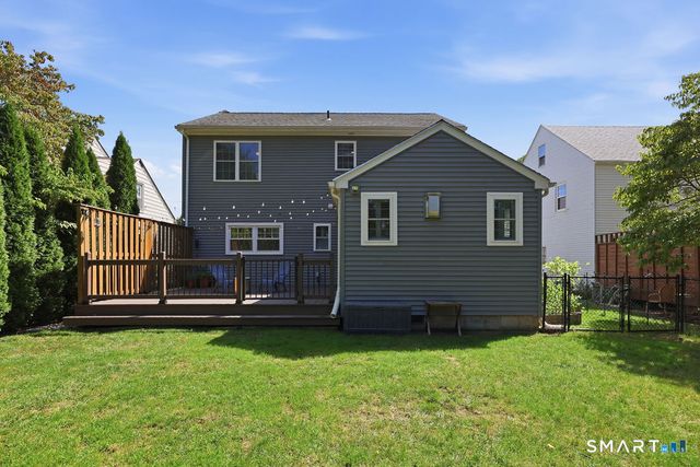249 Griswold Drive, West Hartford, CT 06119