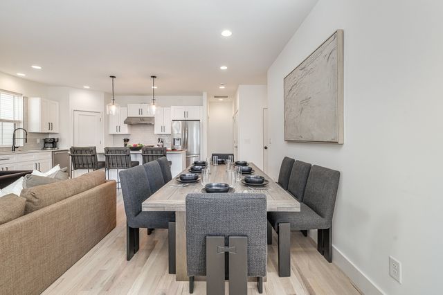 1699 Lischey Ave, Nashville, TN 37207