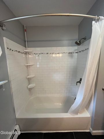 36 Glenville Street 1st Floor, Rotterdam, NY 12306