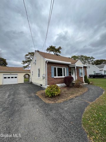 36 Glenville Street 1st Floor, Rotterdam, NY 12306