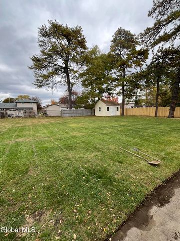 36 Glenville Street 1st Floor, Rotterdam, NY 12306