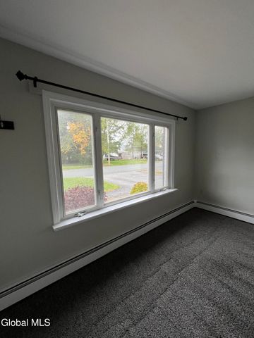 36 Glenville Street 1st Floor, Rotterdam, NY 12306