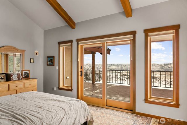 383 Foggy Canyon Road, Manson, WA 98831