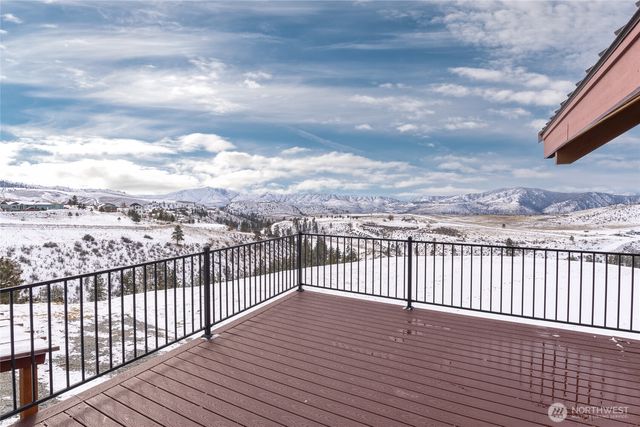 383 Foggy Canyon Road, Manson, WA 98831