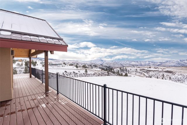 383 Foggy Canyon Road, Manson, WA 98831