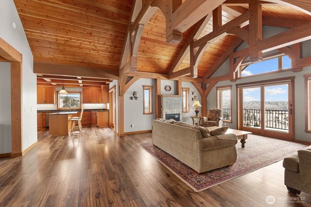 383 Foggy Canyon Road, Manson, WA 98831