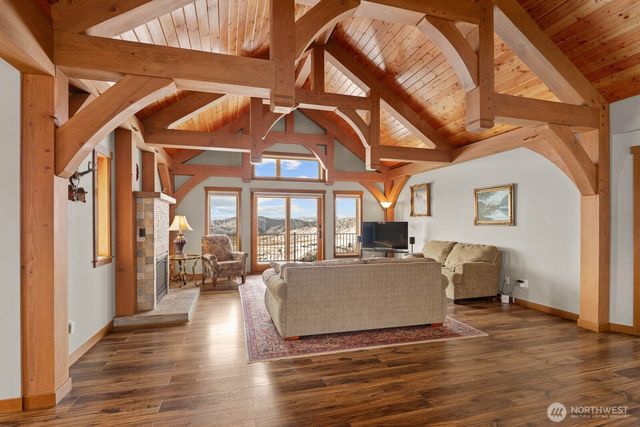 383 Foggy Canyon Road, Manson, WA 98831