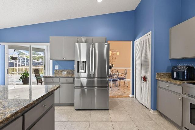 4609 OAK RIVER CIRCLE, Valrico, FL 33596