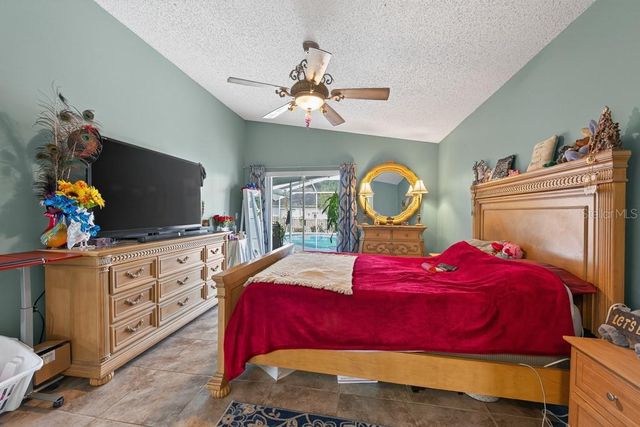 4609 OAK RIVER CIRCLE, Valrico, FL 33596