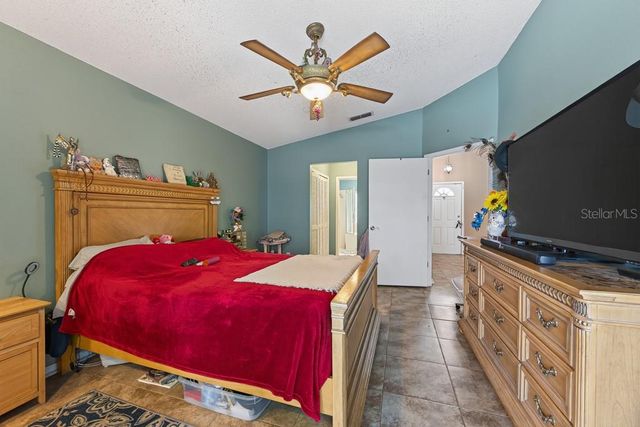 4609 OAK RIVER CIRCLE, Valrico, FL 33596
