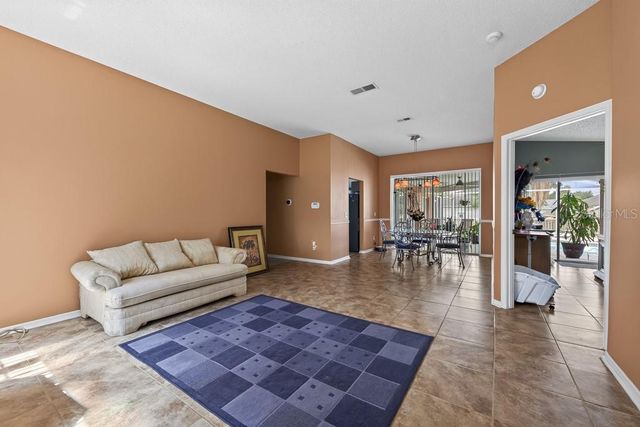 4609 OAK RIVER CIRCLE, Valrico, FL 33596