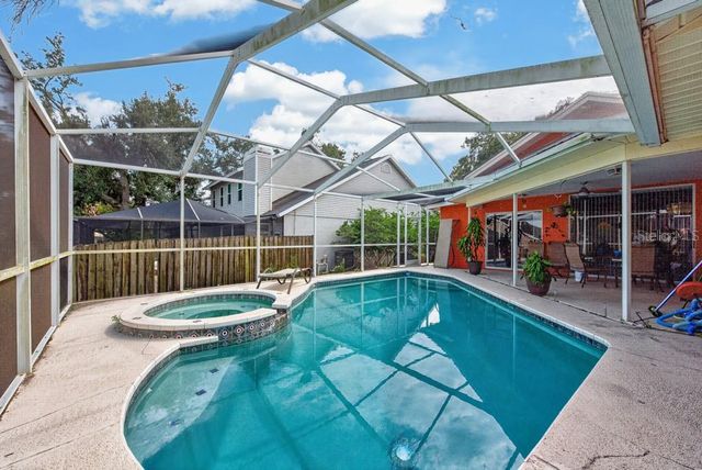 4609 OAK RIVER CIRCLE, Valrico, FL 33596
