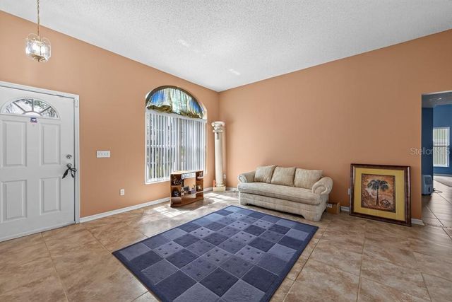 4609 OAK RIVER CIRCLE, Valrico, FL 33596