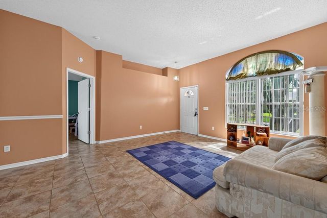 4609 OAK RIVER CIRCLE, Valrico, FL 33596