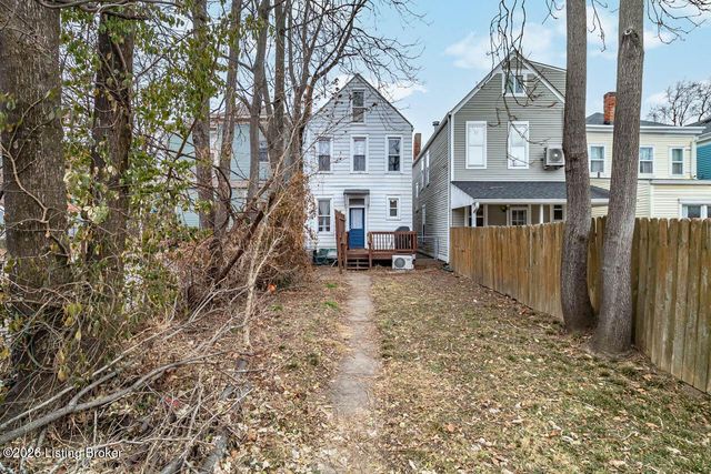 2124 Grinstead Dr, Louisville, KY 40204