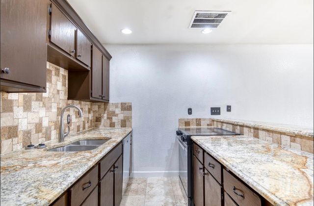 4926 Thunder Road, Dallas, TX 75244