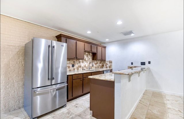 4926 Thunder Road, Dallas, TX 75244