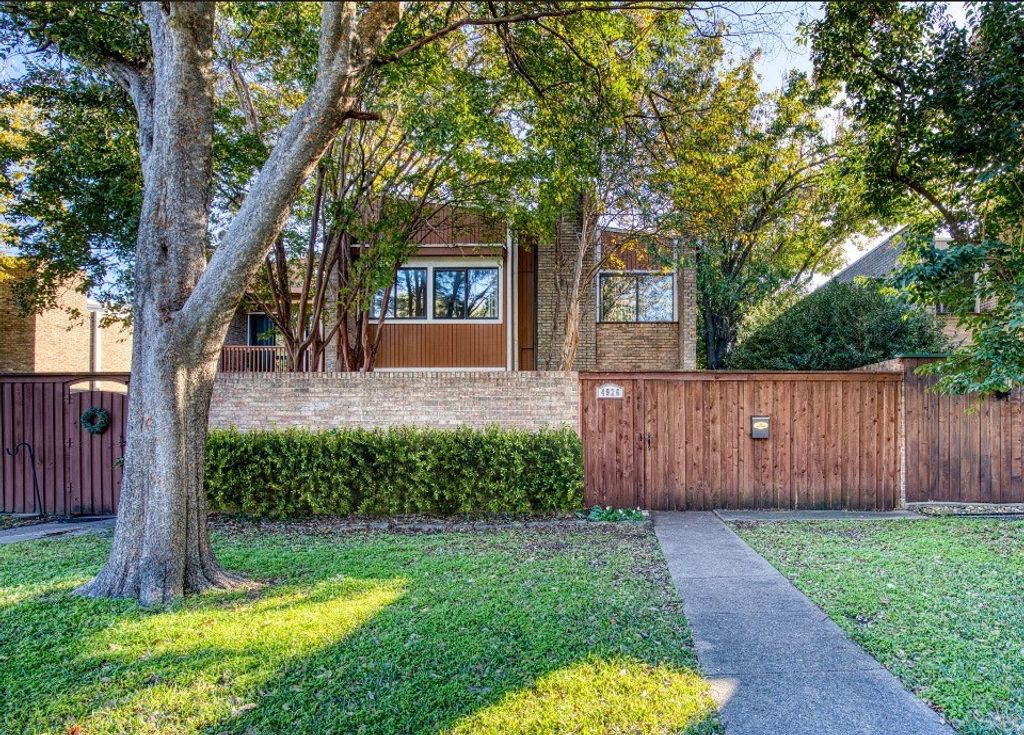 4926 Thunder Road, Dallas, TX 75244
