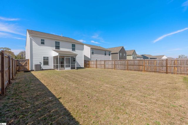 5004 Sunnycreek Drive, Boiling Springs, SC 29316