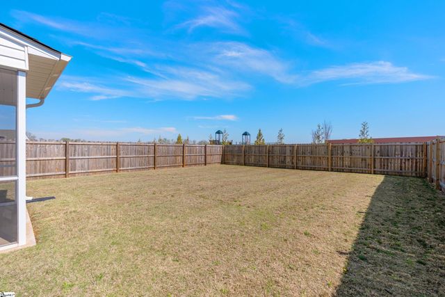 5004 Sunnycreek Drive, Boiling Springs, SC 29316