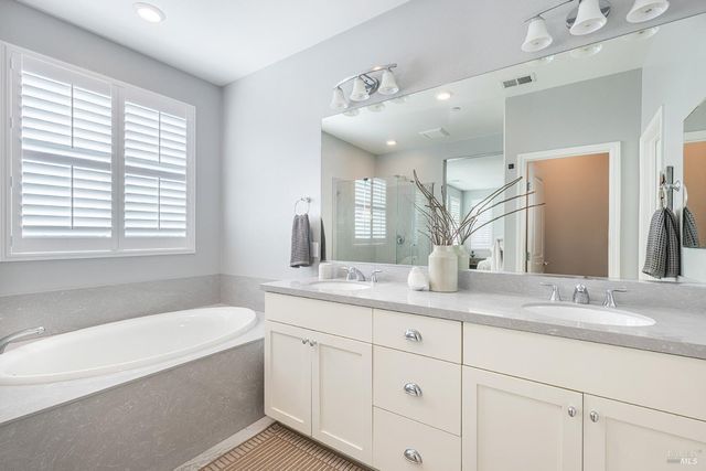 1617 Wildflower Way, Rohnert Park, CA 94928