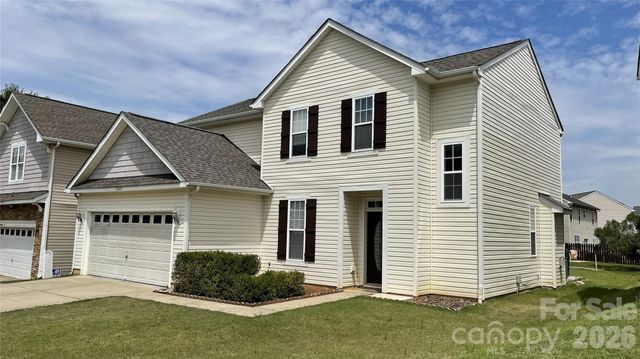 17425 Westmill Lane, Charlotte, NC 28277