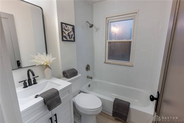 4104 Estermarie Drive, Sycamore Twp, OH 45236