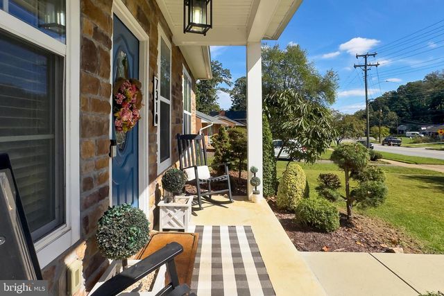 7310 LEESVILLE BLVD, Springfield, VA 22151