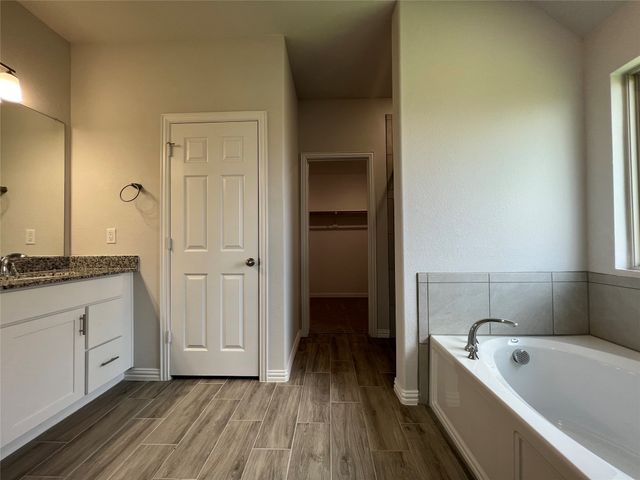 684 Avalon Drive, Waxahachie, TX 75165