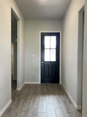 684 Avalon Drive, Waxahachie, TX 75165