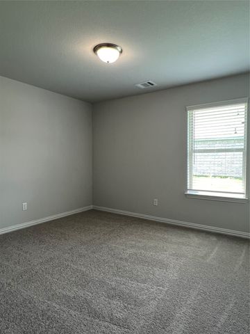 684 Avalon Drive, Waxahachie, TX 75165
