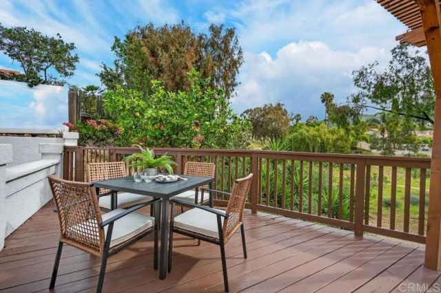 14305 El Vestido Street, San Diego, CA 92129