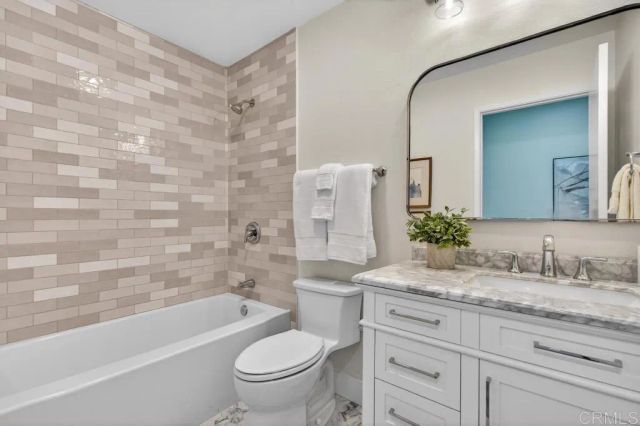 14305 El Vestido Street, San Diego, CA 92129