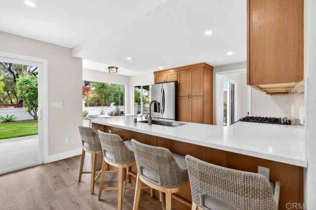 14305 El Vestido Street, San Diego, CA 92129