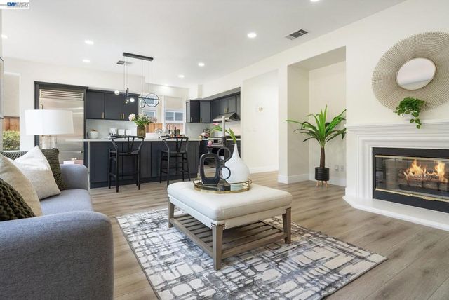 5089 Winterbrook Ave, Dublin, CA 94568