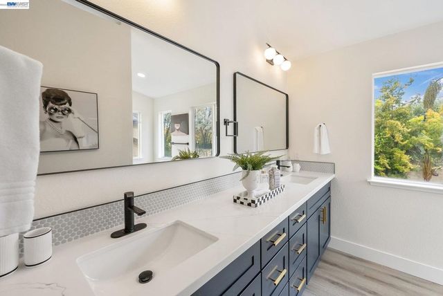 5089 Winterbrook Ave, Dublin, CA 94568