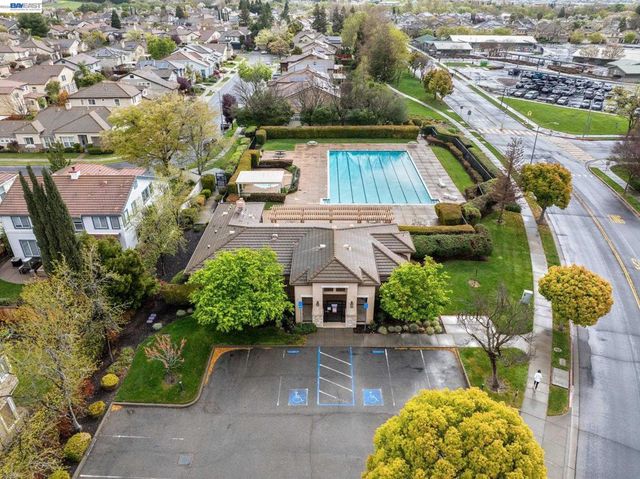 5089 Winterbrook Ave, Dublin, CA 94568